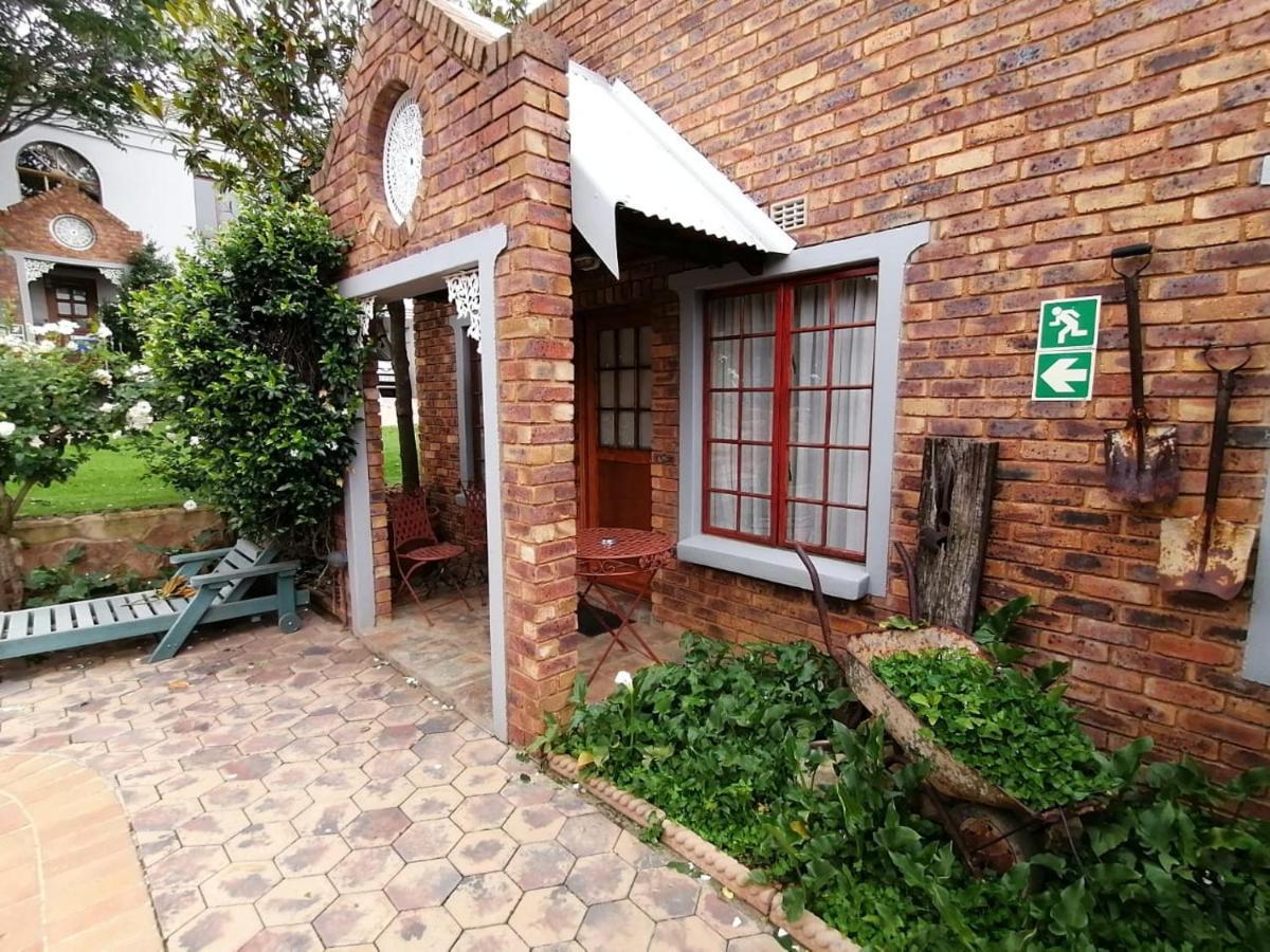 Van Dykshuis Guest House Heidelberg  Exteriör bild